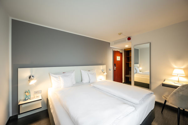 Ohne Umweg zum Hotel? Dann schauen Sie doch einfach bei uns vorbei.